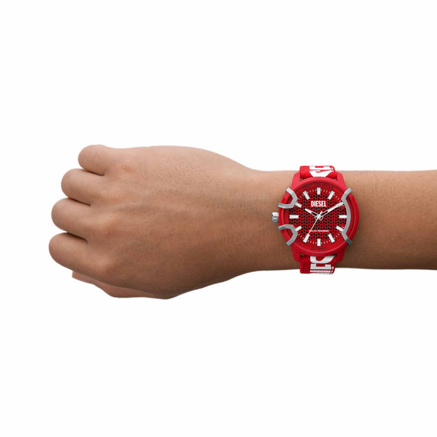 Diesel Griffed Three-Hand Solar PET Red | Watches.com