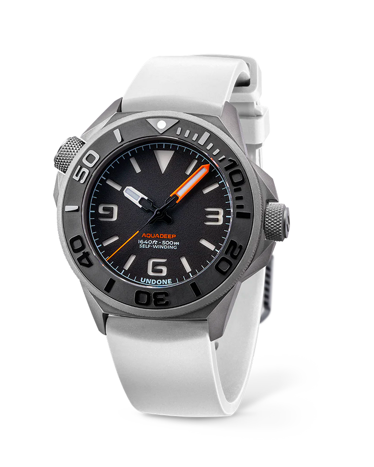 Undone Aquadeep Signal White Automatic