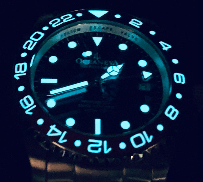 Oceaneva Deep Marine Explorer GMT 1250m Pro Diver Black angled shot picture