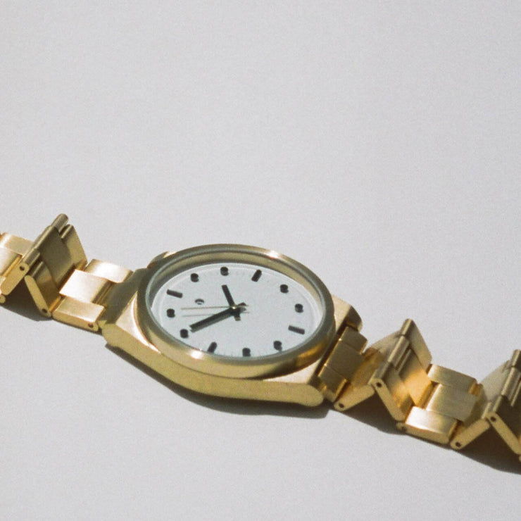 AARK Logo Gold - Watches.com - LOGOGLD