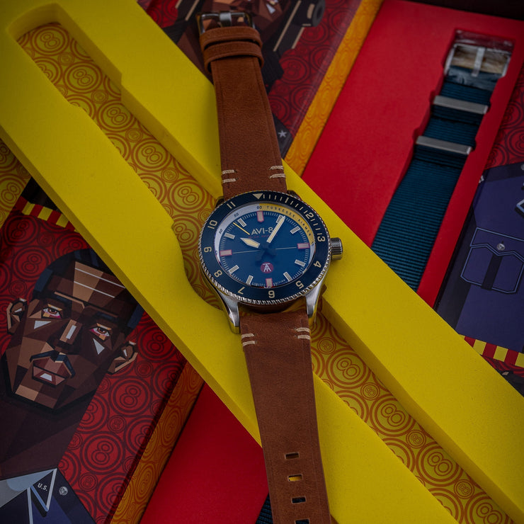 AVI - 8 Flyboy Tuskegee Airmen Meca - Quartz Limited Edition Lucera - Watches.com - AV - 4103 - 02