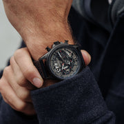 AVI - 8 Hawker Harrier Matador Chronograph Stealth Black - Watches.com - AV - 4065 - 05