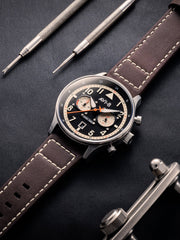 AVI - 8 Hawker Hurricane Carey Dual Time Manston - Watches.com - AV - 4088 - 01