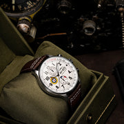 AVI - 8 Hawker Hurricane Classic Chronograph Classic White - Watches.com - AV - 4011 - 01