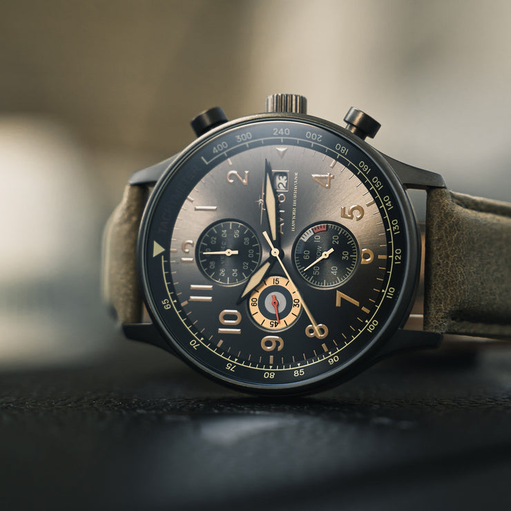 AVI - 8 Hawker Hurricane Classic Chronograph Dark Earth - Watches.com - AV - 4011 - 0E