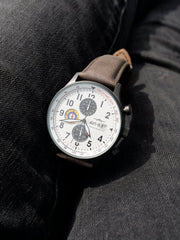 AVI - 8 Hawker Hurricane Classic Chronograph Ivory Grayscale - Watches.com - AV - 4011 - 0B