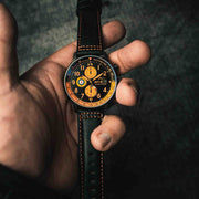 AVI - 8 Hawker Hurricane Classic Chronograph Noire - Watches.com - AV - 4011 - 0R