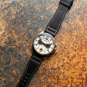 AVI - 8 Spitfire Lock Chronograph Imperial War Museums Edition Bethlem - Watches.com - AV - 4089 - 0B