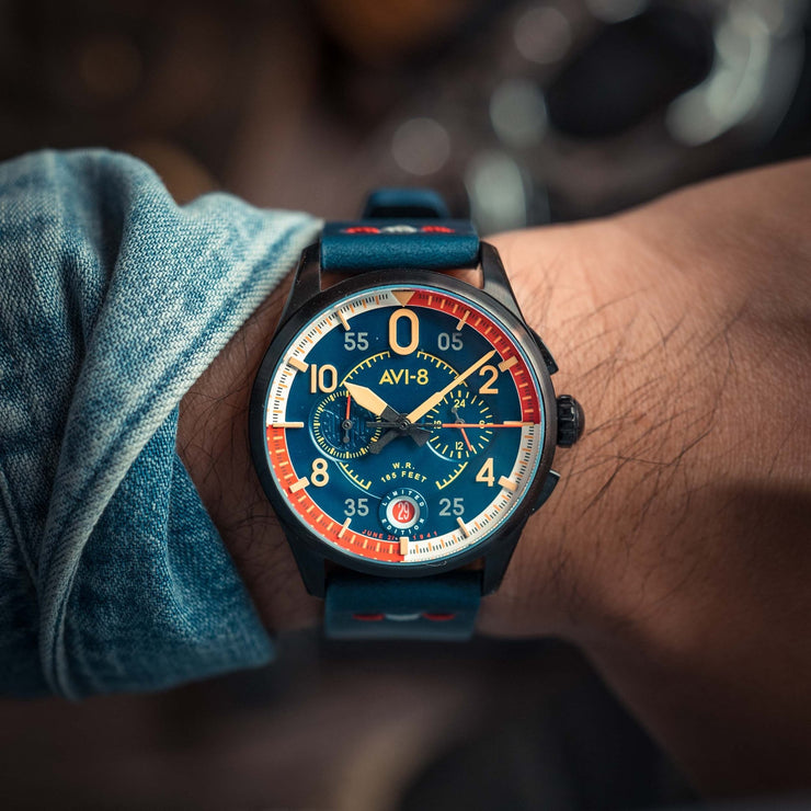 AVI - 8 Spitfire P8331 Laguna Chrono Sumatra Blue Limited Edition - Watches.com - AV - 4105 - 01