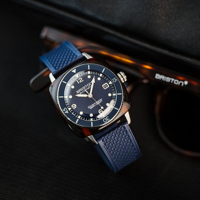 Briston Clubmaster Legend Automatic Diver Acetate Navy Blue angled shot picture