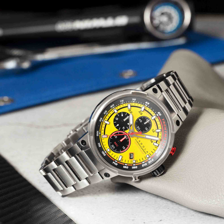 Cadola Surtees Meca Quartz Chronograph Hazard Yellow - Watches.com - CD - 1028 - 55