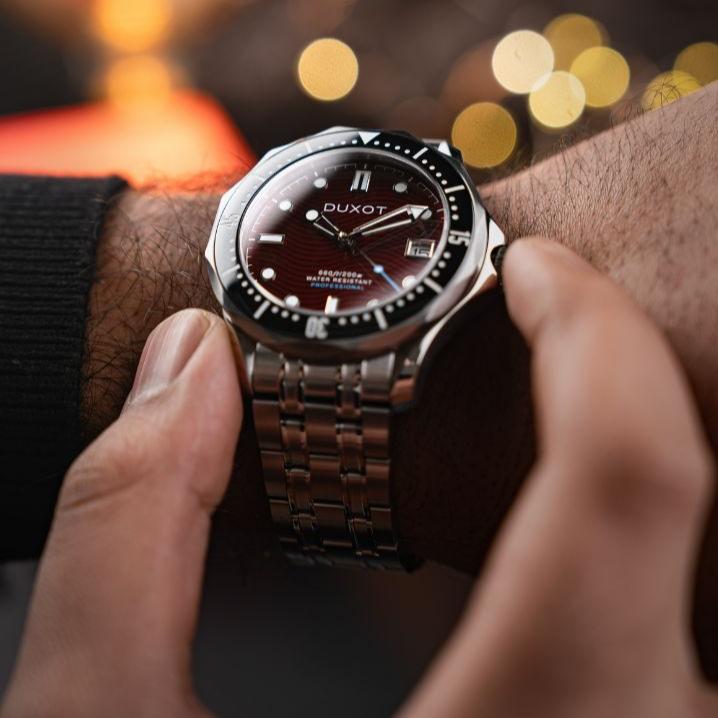 Duxot Henri Diver Automatic Maroon Red - Watches.com - DX - 2060 - 55