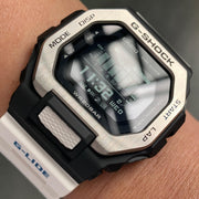 G - Shock GBX100 - 7 G - Lide Tidal Connected White Black - Watches.com - GBX100 - 7