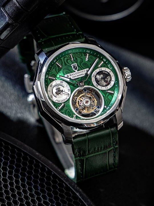 Manufaktur Waldhoff Continental SS Emerald - Watches.com - MW - 17G