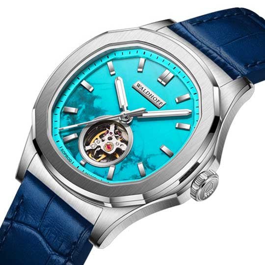 Manufaktur Waldhoff Navigator Automatic Turquoise angled shot picture