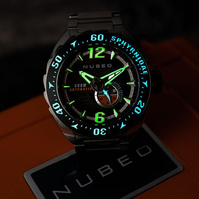 Nubeo Sphyrnidae Automatic Limited Edition Devil Ray Black angled shot picture