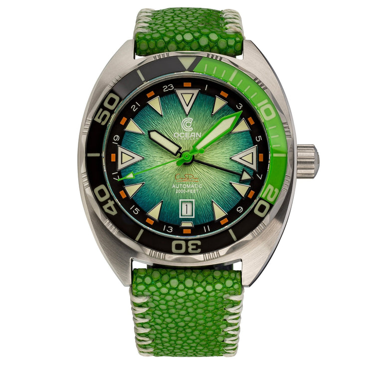 Ocean Crawler Core Diver GMT Swiss Automatic V3 Green Limited Edition - Watches.com - 