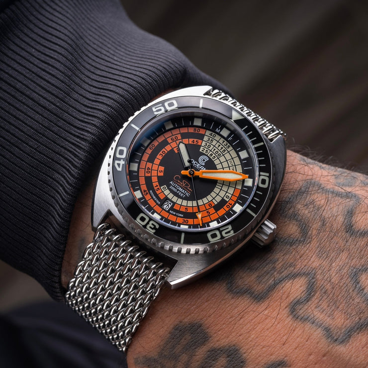 Ocean Crawler Decompression Timer Automatic Black Orange Limited Edition - Watches.com - 