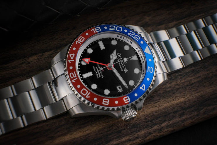 Oceaneva Deep Marine Explorer GMT Automatic Black Blue