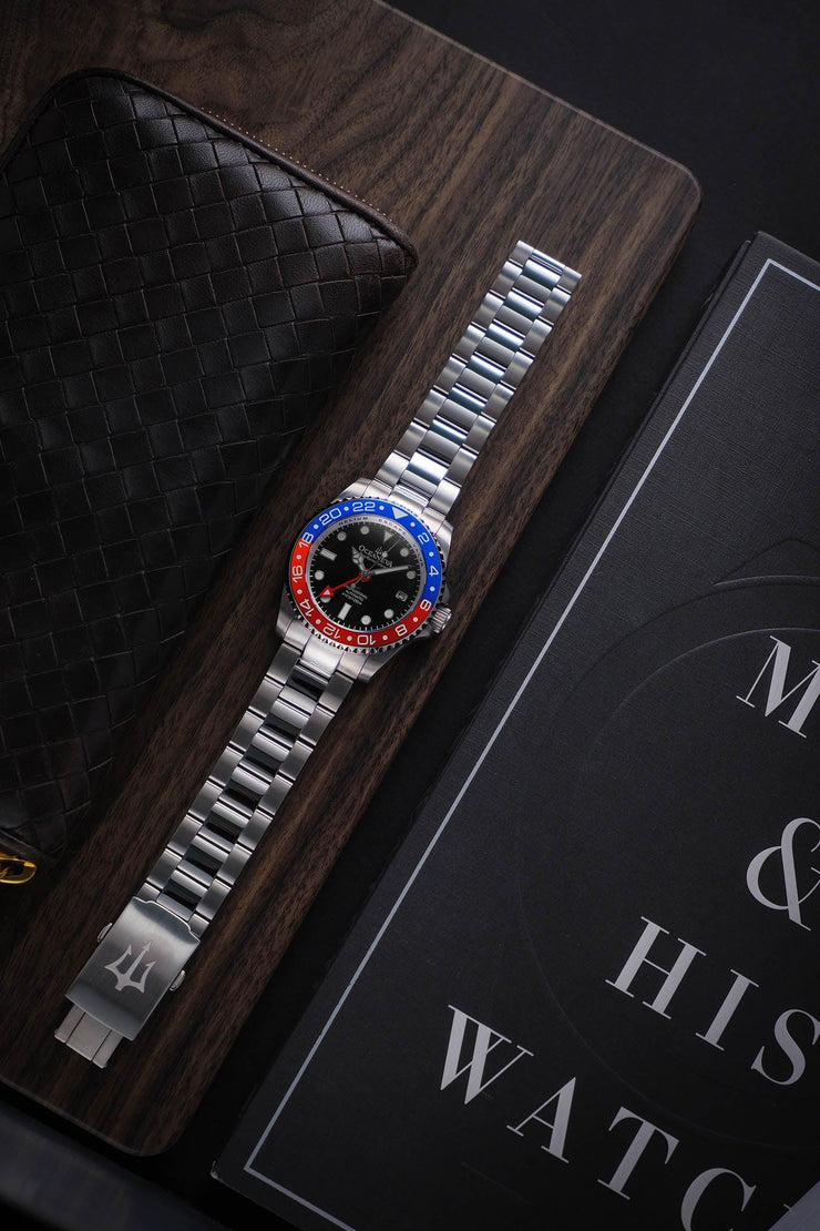 Oceaneva Deep Marine Explorer GMT Automatic Black Blue