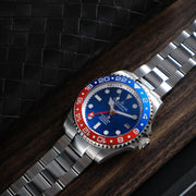 Oceaneva Deep Marine Explorer GMT Automatic 1250M Pro Diver Blue Red - Watches.com - BL.RD.NH.BL.GMT.ST