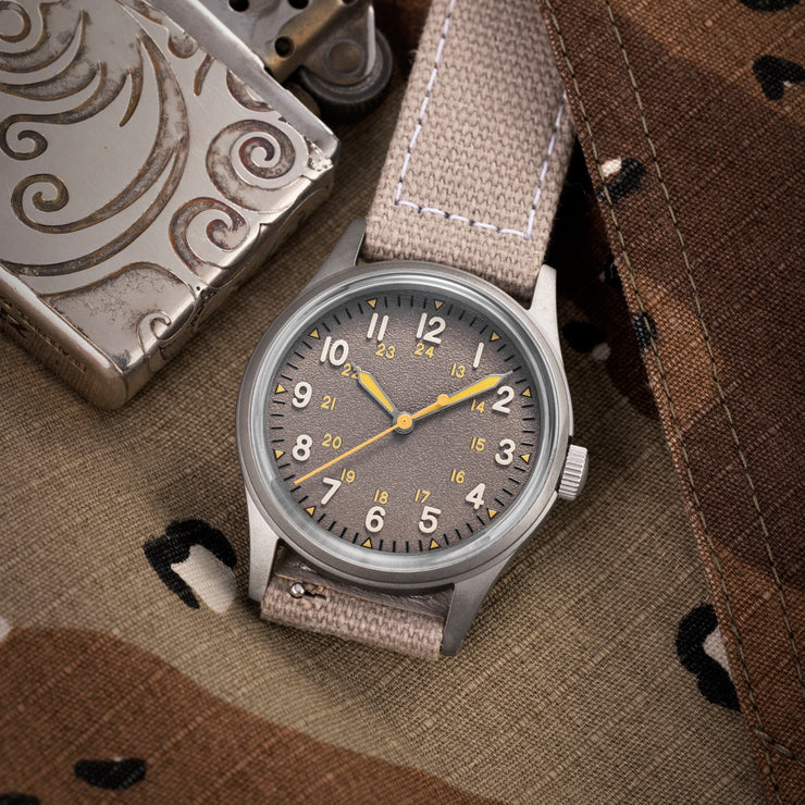 Praesidus Desert Field Gray Sand Limited Edition - Watches.com - P - 34 - JFD - MB4U - LBCK1