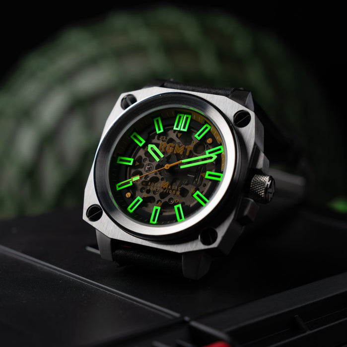 RGMT Altimeter Skeleton Automatic Ops Yellow angled shot picture