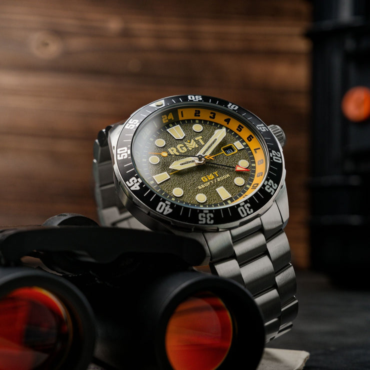 RGMT Continental GMT Military Green - Watches.com - RG - 8059 - 22