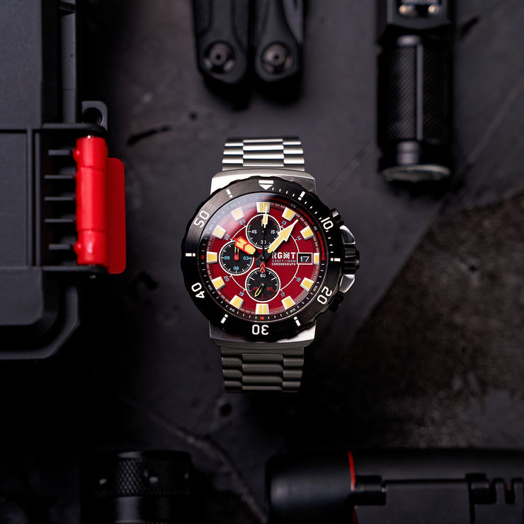 RGMT Trench Chronograph Scarlet Red - Watches.com - RG - 8058 - 55