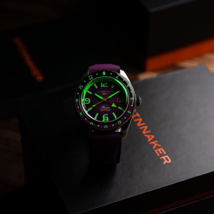 Spinnaker Fleuss GMT Automatic Dull Violet angled shot picture