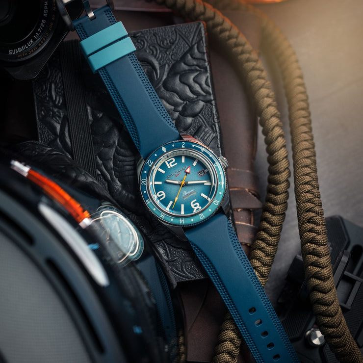 Spinnaker Fleuss GMT Automatic Nebula Blue - Watches.com - SP - 5120 - 66