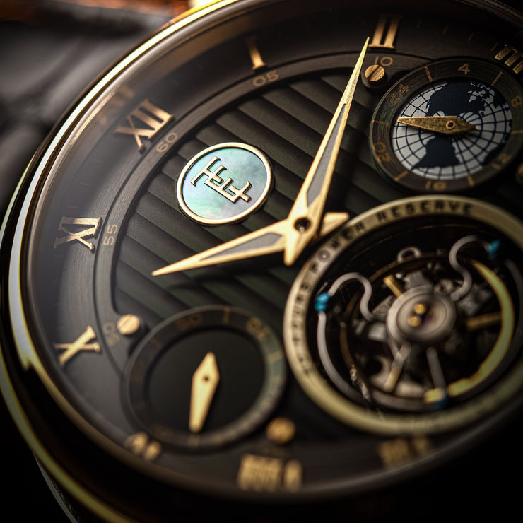 Thomas Earnshaw Celestial Halley Tourbillon Limited Edition Medallion Gold - Watches.com - ES - 8262 - 0C