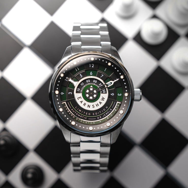 Thomas Earnshaw Staunton Chess Set Automatic Limited Edition Check Green - Watches.com - ES - 8282 - 77