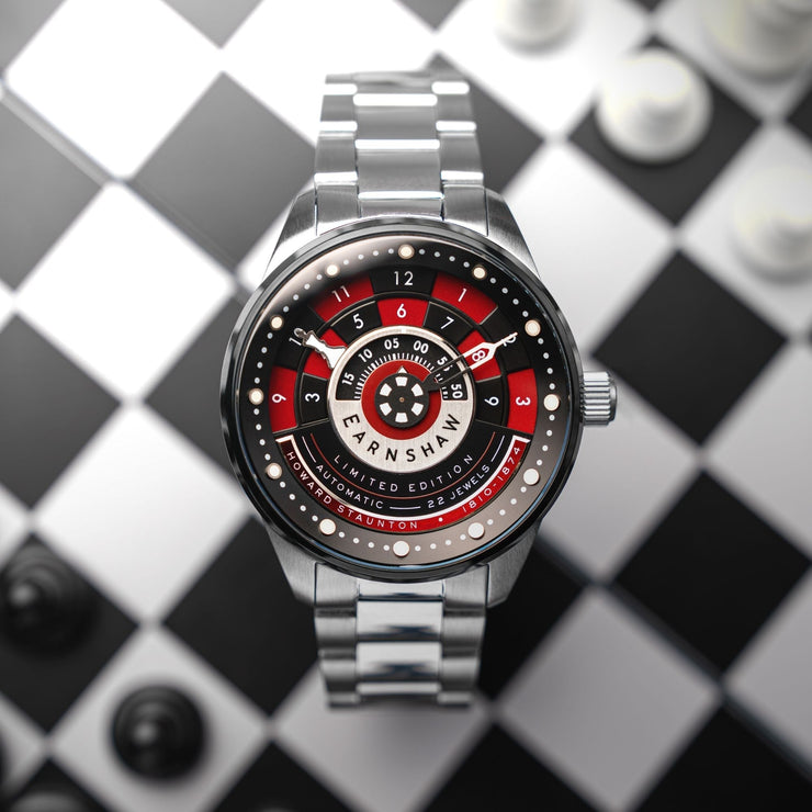 Thomas Earnshaw Staunton Chess Set Automatic Limited Edition Queen Red - Watches.com - ES - 8282 - 66