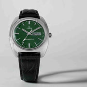 Timex 1978 Q Day Date 37.5mm Green - Watches.com - TW2W44700ZV