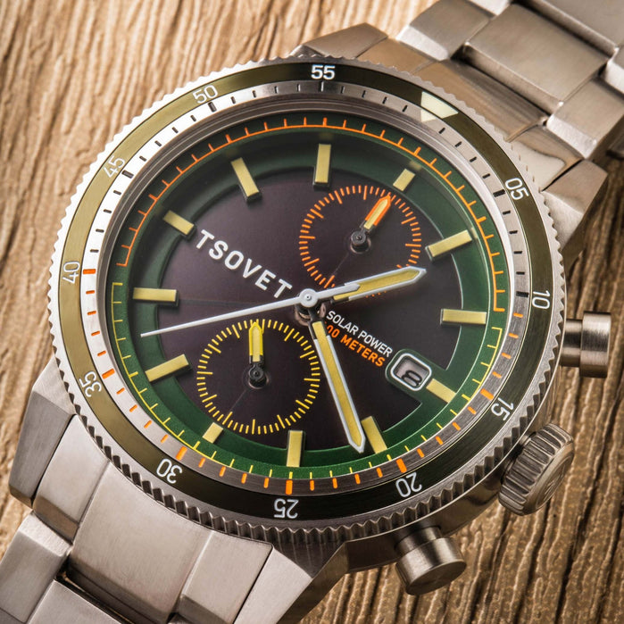 Tsovet SLR FW42 Solar Power Chronograph Green angled shot picture