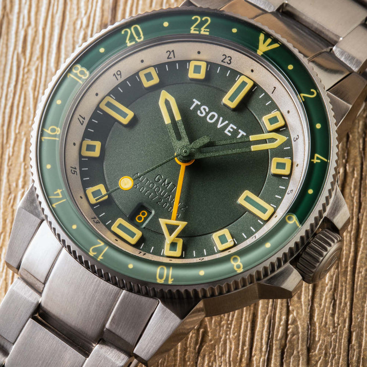 Tsovet SMT - DW42 GMT Hybrid Kinematic Automatic Green - Watches.com - TS - 4004 - 44