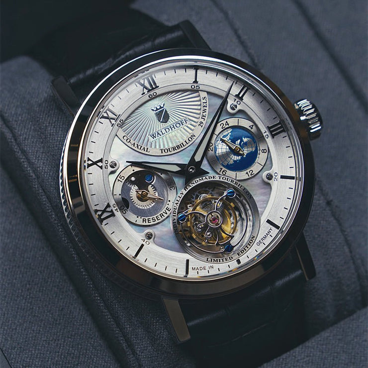 Waldhoff Ultramatic Tourbillon Diamond Bay Special Edition - Watches.com - MW - 05AM