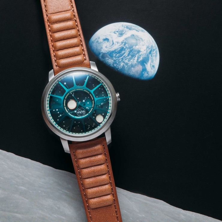 Xeric NASA Apollo 15 American Automatic Quasar - Watches.com - APA - 1199 - 12L