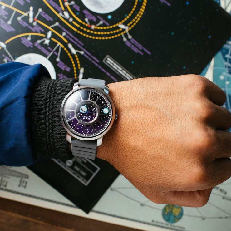 Xeric NASA Trappist - 1 Sapphire Ultraviolet - Watches.com - TSN - 1192 - 10R