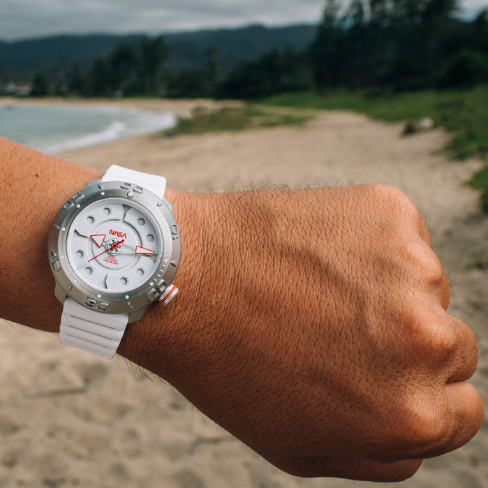 Xeric NASA Voyager Automatic 1000m Diver Europa angled shot picture