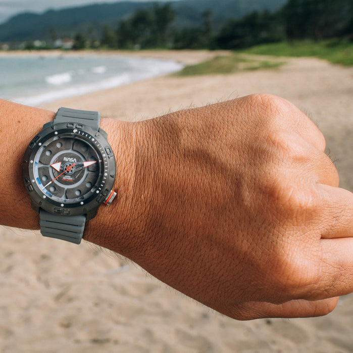 Xeric NASA Voyager Automatic 1000m Diver Meteorite angled shot picture