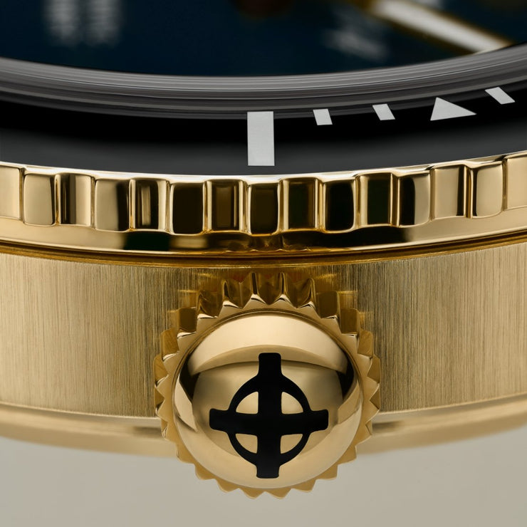 Zodiac Super Sea Wolf Compression Diver Automatic 18K Gold - Plated Limited Edition - Watches.com - ZO9308