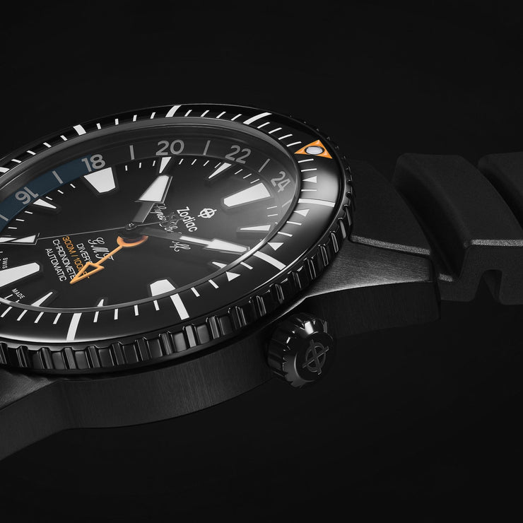 Zodiac ZO3557 Super Sea Wolf Swiss GMT Automatic SS Black - Watches.com - ZO3557