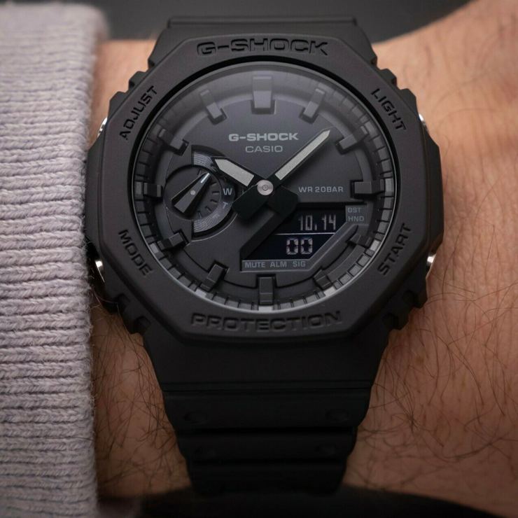 G-Shock GA2100 G-Carbon Ana-Digi Blackout | Watches.com